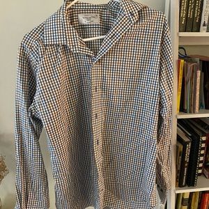 Long sleeve men’s dress shirt